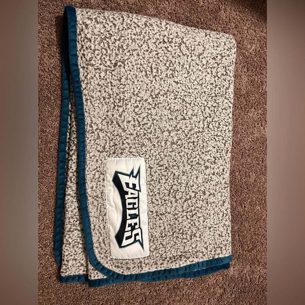 Eagles blanket
